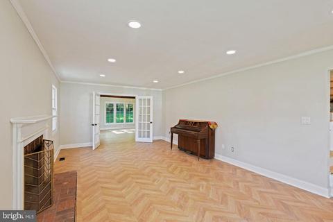 12203 Cedarbrook Ln, Laurel, MD 20708 photo 5