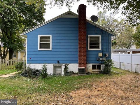 21 Fahms Ave, Laurel, MD 20707 photo 5