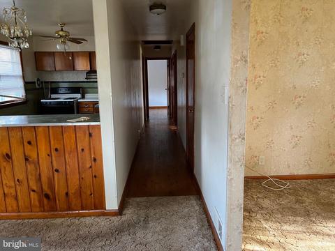 21 Fahms Ave, Laurel, MD 20707 photo 11
