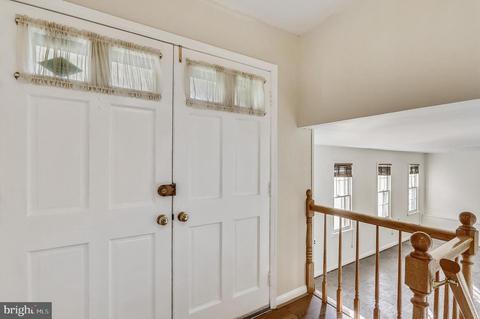 7004 Kingfisher Ln, Lanham, MD 20706 photo 13