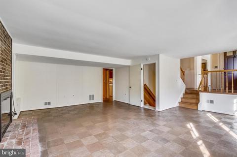 7004 Kingfisher Ln, Lanham, MD 20706 photo 26