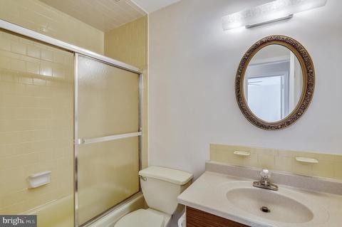 7004 Kingfisher Ln, Lanham, MD 20706 photo 20