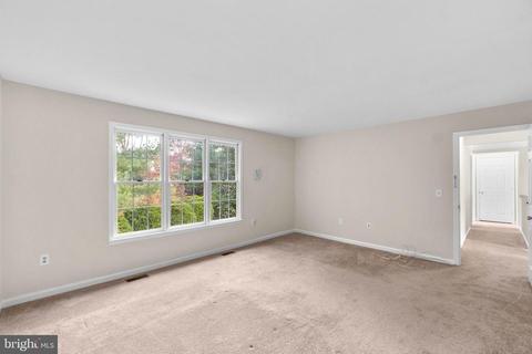 11611 Clocktower Ln, Laurel, MD 20708 photo 13