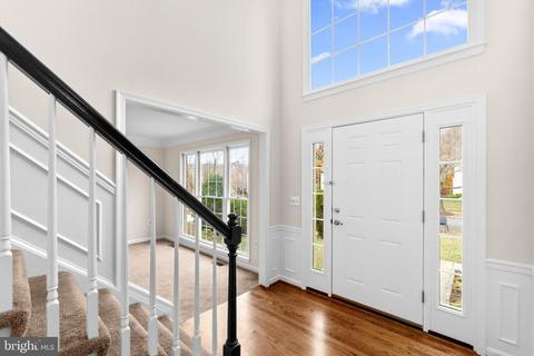 11611 Clocktower Ln, Laurel, MD 20708 photo 2