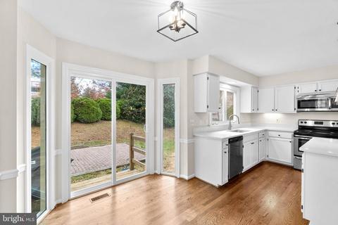 11611 Clocktower Ln, Laurel, MD 20708 photo 11