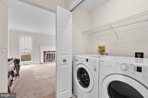11611 Clocktower Ln, Laurel, MD 20708 photo 8