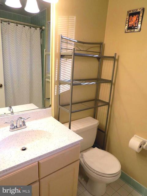 8409 Margo Rd, Lanham, MD 20706 photo 16