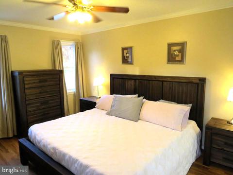 8409 Margo Rd, Lanham, MD 20706 photo 18