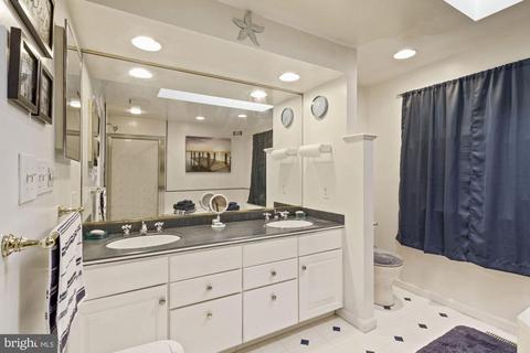10212 Snowden Rd, Laurel, MD 20708 photo 25