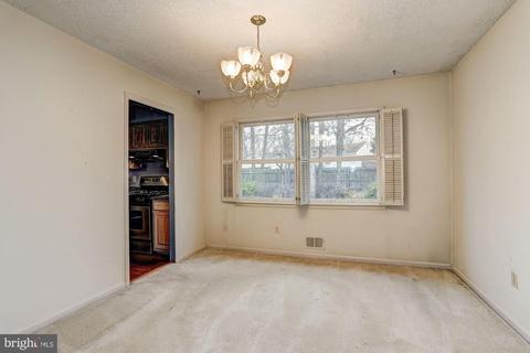 9006 Horton Rd, Laurel, MD 20708 photo 6