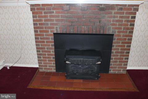 8916 Spring Ave, Lanham, MD 20706 photo 18