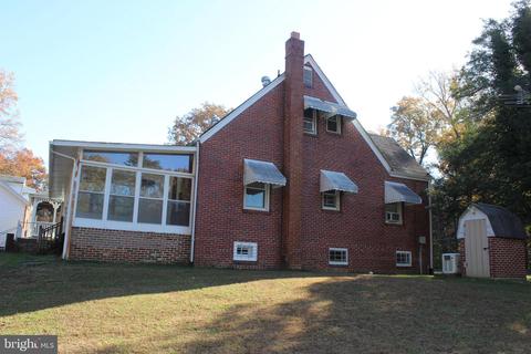 8916 Spring Ave, Lanham, MD 20706 photo 8