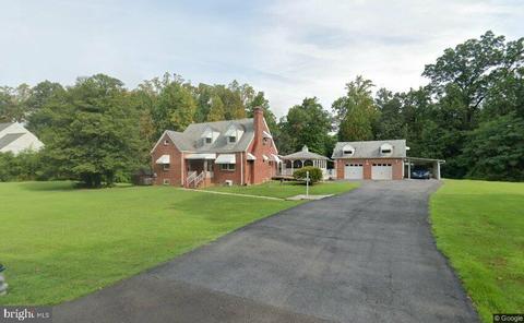 8916 Spring Ave, Lanham, MD 20706 photo 1