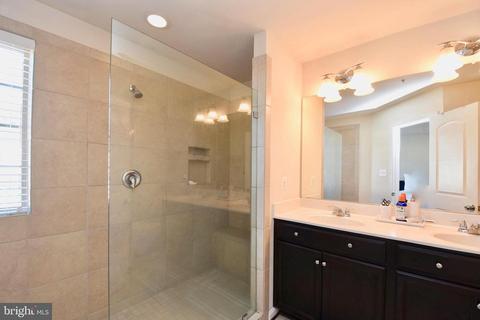 9018 Ruby Lockhart Blvd, Lanham, MD 20706 photo 28
