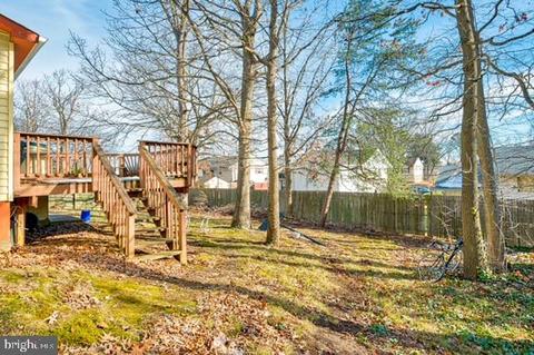 5613 Gregory Dr, Lanham, MD 20706 photo 4