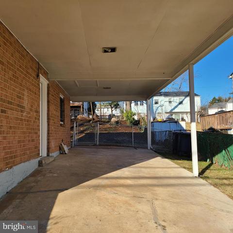 6722 Lamont Dr, Lanham, MD 20706 photo 4