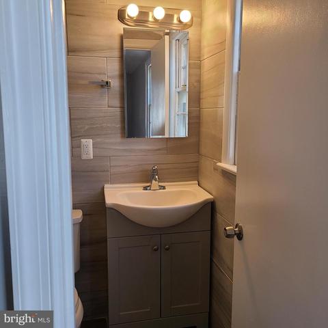 6722 Lamont Dr, Lanham, MD 20706 photo 25