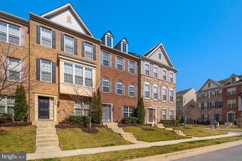 9703 Smithview Pl, Lanham, MD 20706 photo 1