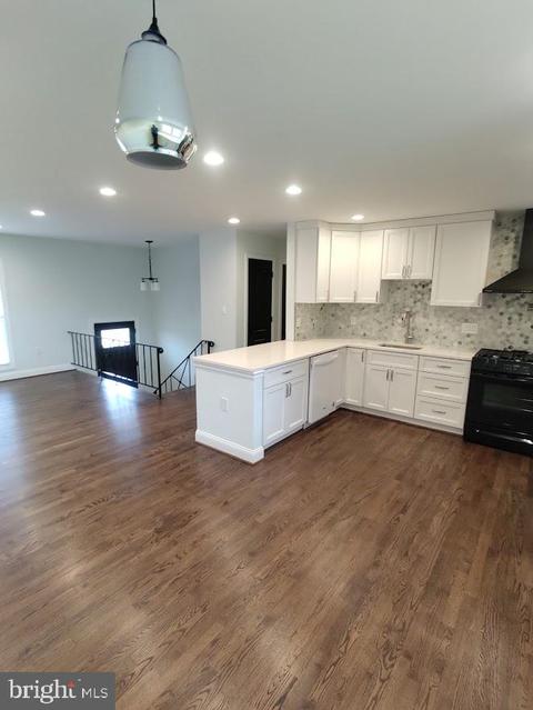 9217 Morley Rd, Lanham, MD 20706 photo 2