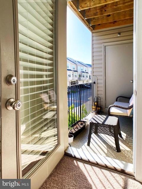 9401 Geaton Park Pl, Lanham, MD 20706 photo 16