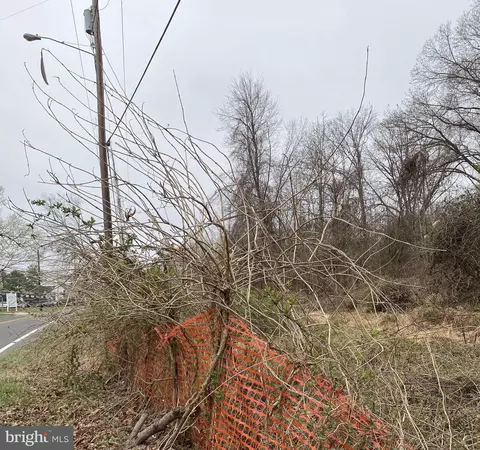 11207 Livingston Rd, Fort Washington, MD 20744