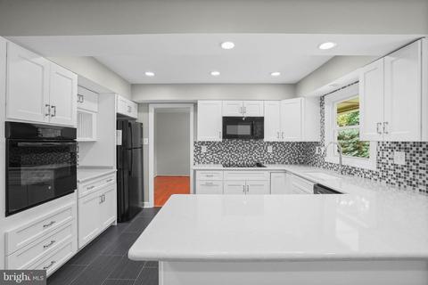 8710 Oxwell Ln, Laurel, MD 20708 photo 5