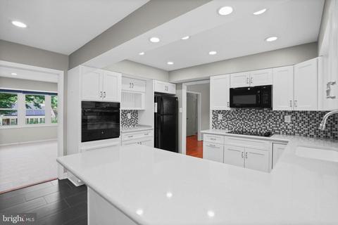 8710 Oxwell Ln, Laurel, MD 20708 photo 7