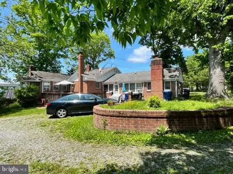 9633 Fort Foote Rd, Fort Washington, MD 20744