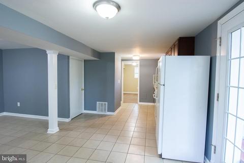 9413 Wyatt Dr, Lanham, MD 20706 photo 15