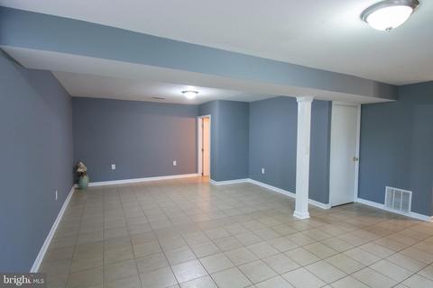 9413 Wyatt Dr, Lanham, MD 20706 photo 14