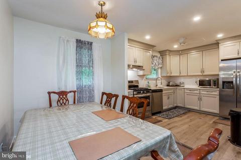 10413 Thrift Rd, Clinton, MD 20735 photo 8