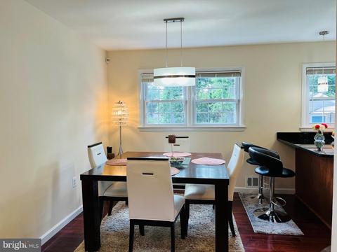 9112 Kinzer St, Lanham, MD 20706 photo 7