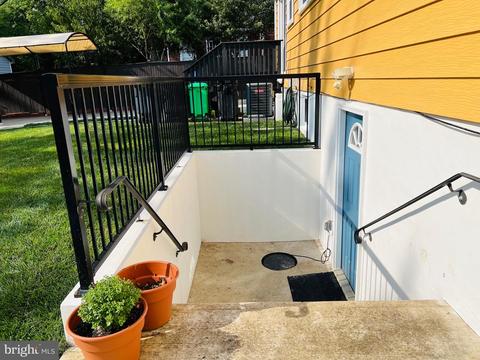 9112 Kinzer St, Lanham, MD 20706 photo 24