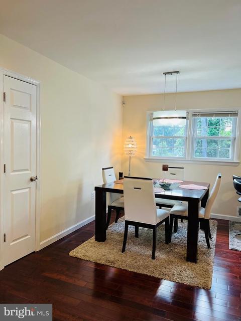 9112 Kinzer St, Lanham, MD 20706 photo 12