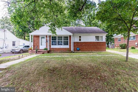7008 Gateway Blvd, District Heights, MD 20747 photo 1