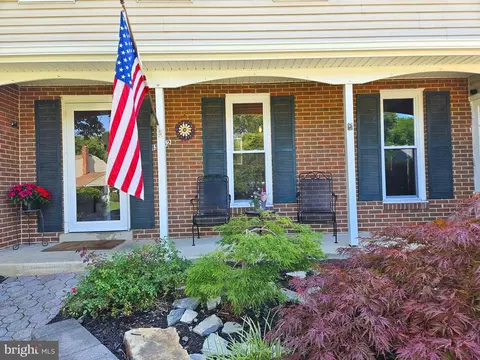 15602 Darwin Ct, Laurel, MD 20707 photo 5