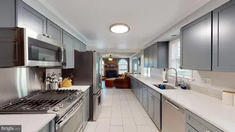 15602 Darwin Ct, Laurel, MD 20707 photo 13