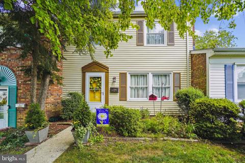 12744 Millstream Dr, Bowie, MD 20715 photo 1