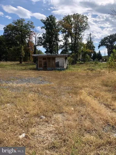 6143 Old Central Ave, Capitol Heights, MD 20743