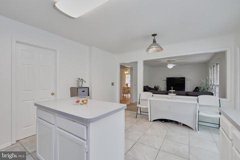 8807 Bovelder Dr, Laurel, MD 20708 photo 22