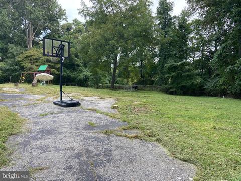9919 Park St, Lanham, MD 20706 photo 40