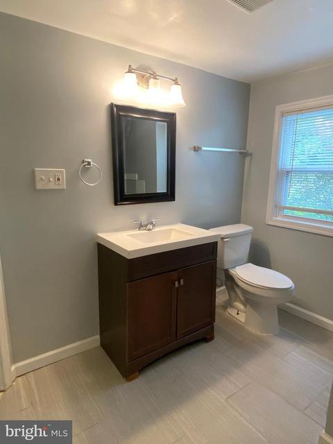 9919 Park St, Lanham, MD 20706 photo 33