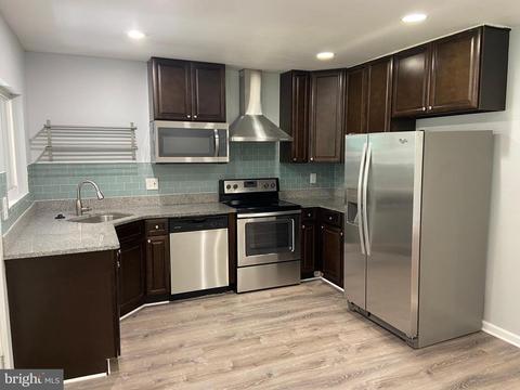 9919 Park St, Lanham, MD 20706 photo 2