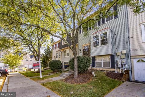 7206 Lost Spring Ct, Lanham, MD 20706 photo 1