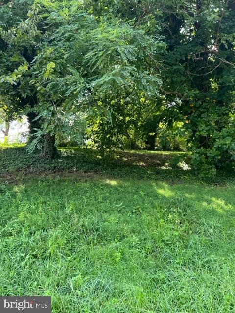 5477 Addison Rd, Capitol Heights, MD 20743