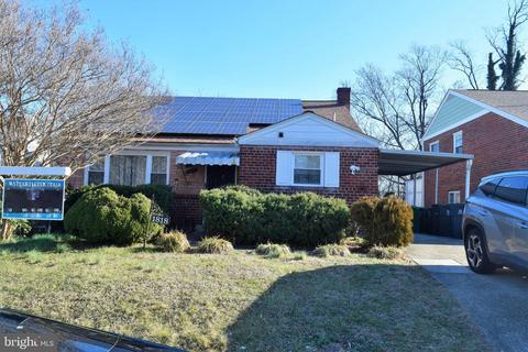 1818 Porter Ave, Suitland, MD 20746