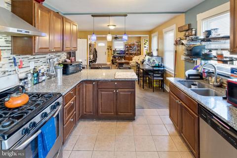 502 4th St, Laurel, MD 20707 photo 7