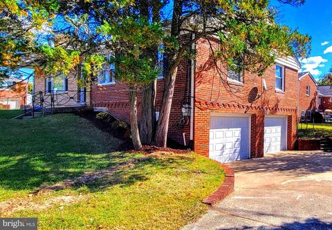 2115 Iverson St, Temple Hills, MD 20748