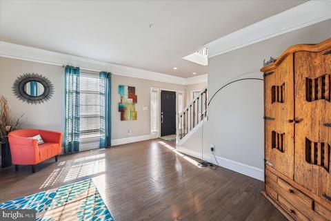 9904 Stall Ave, Lanham, MD 20706 photo 11