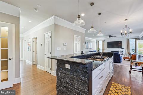 9904 Stall Ave, Lanham, MD 20706 photo 17